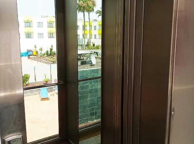 On The Διαμέρισμα