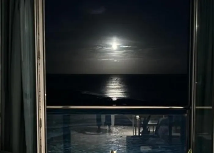 On The Διαμέρισμα